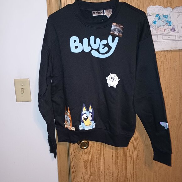 NEW The Christmas Shoppe Bluey Adult Sweatshirt UNISEX - Picture 3 of 12